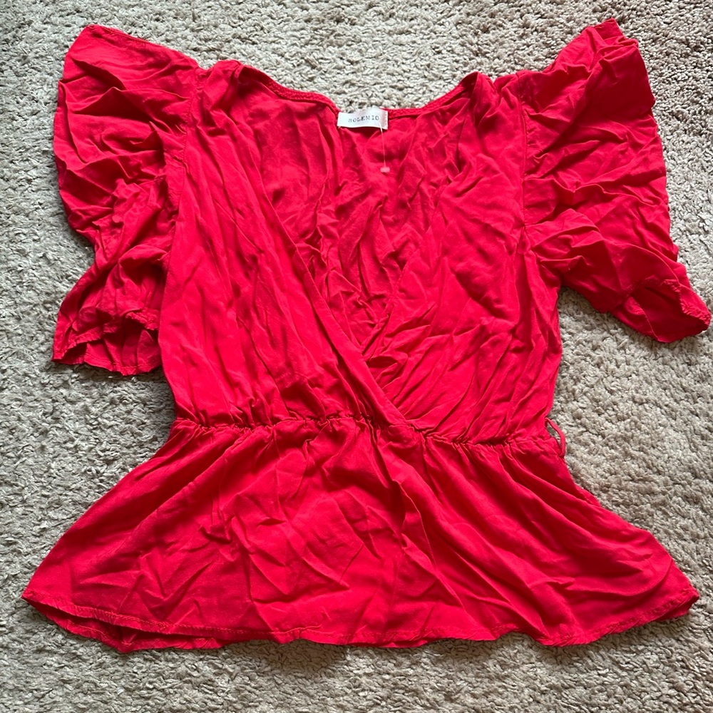 Solemio Vibrant Red Ruffled Blouse